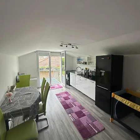 Rena Habitación en casa particular *