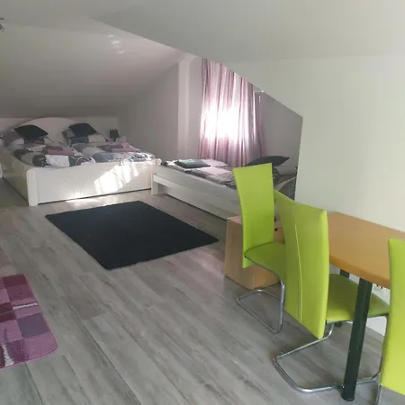 Habitación en casa particular Rena *